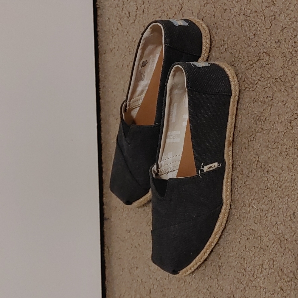 Toms Black Espadrille